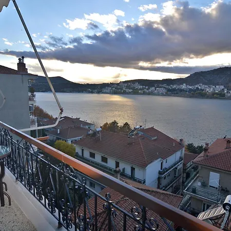 Konstantina's Sky View Apartment Kastoria