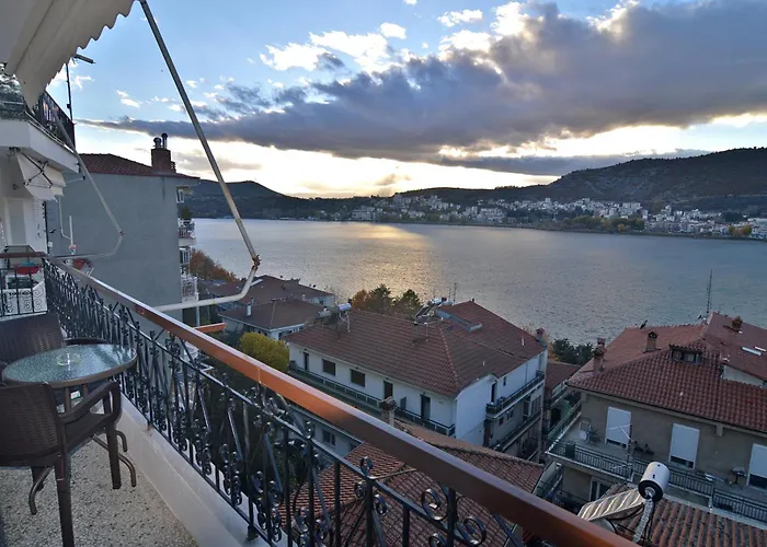 Konstantina's Sky View Apartment Kastoria